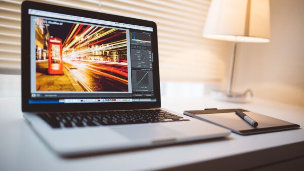 AIで動画編集のカットは代用できる？おすすめソフトや活用法も解説